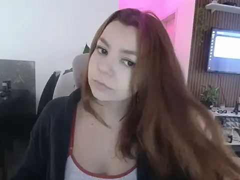 HotRuiva online show from 10/10/25, 07:04