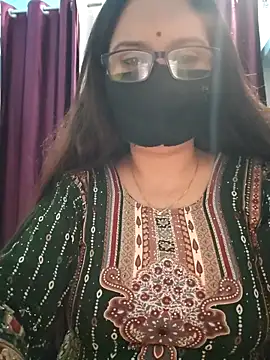 Aishwaryaa 69 online show from 11/12/25, 08:29