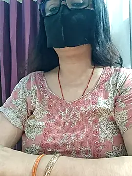 Snapshot of Aishwaryaa_69 chatting on 07/19/26, 02:31 Aishwaryaa 69 online show from 07/19/26, 02:31