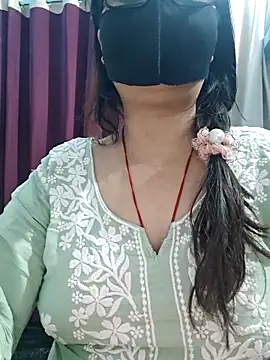 Aishwaryaa 69 online show from 05/10/26, 02:26