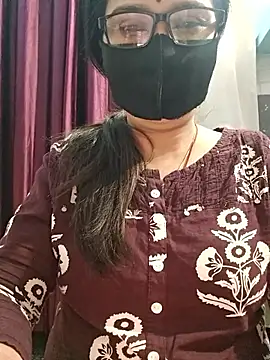 Aishwaryaa 69 online show from 01/13/26, 12:09