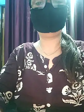 Aishwaryaa 69 online show from 10/12/25, 04:25