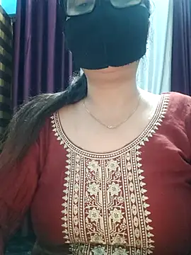 Aishwaryaa 69 online show from 10/06/25, 04:30