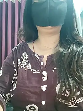 Aishwaryaa 69 online show from 05/17/26, 02:00