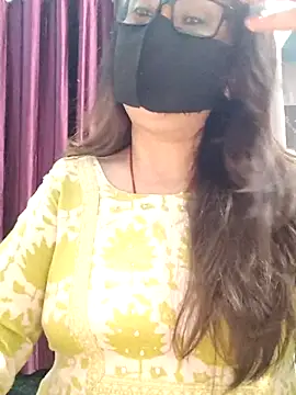 Aishwaryaa 69 online show from 02/10/26, 10:25