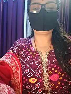 Aishwaryaa 69 online show from 11/26/25, 10:37