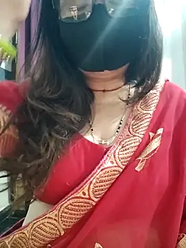 Aishwaryaa 69 online show from 04/14/26, 08:41