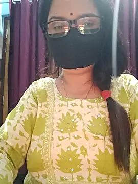 Aishwaryaa 69 online show from 10/21/25, 01:49