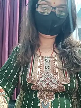 Aishwaryaa 69 online show from 12/22/25, 07:41