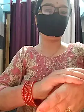 Aishwaryaa 69 online show from 11/07/25, 02:27