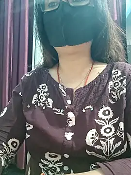 Aishwaryaa 69 online show from 12/05/25, 07:40