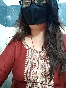 Aishwaryaa 69 online show from 02/02/26, 07:51