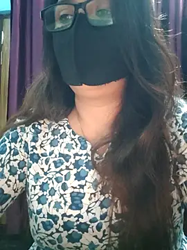 Aishwaryaa 69 online show from 10/21/25, 04:50