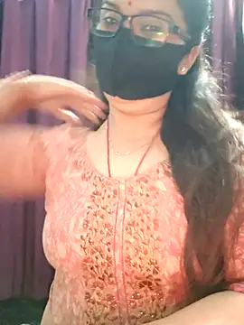 Aishwaryaa 69 online show from 11/23/25, 08:35