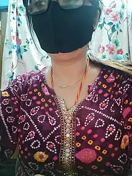 Aishwaryaa 69 online show from 10/15/25, 04:00