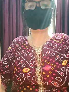 Aishwaryaa 69 online show from 10/19/25, 06:43