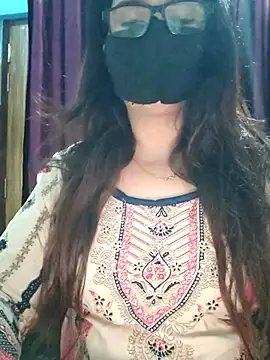 Aishwaryaa 69 online show from 10/23/25, 04:00