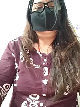 Aishwaryaa 69 online show from 03/09/26, 11:58