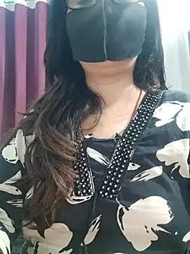 Aishwaryaa 69 online show from 05/21/26, 03:48