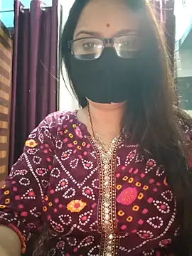 Aishwaryaa 69 online show from 11/27/25, 06:36