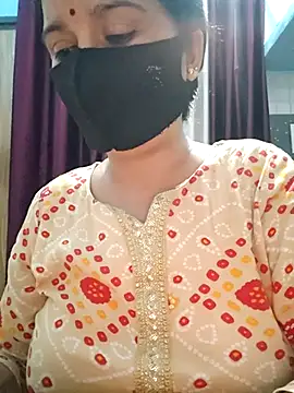 Aishwaryaa 69 online show from 09/23/25, 10:55