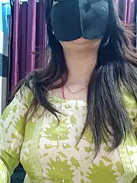 Aishwaryaa 69 online show from 12/19/25, 09:11