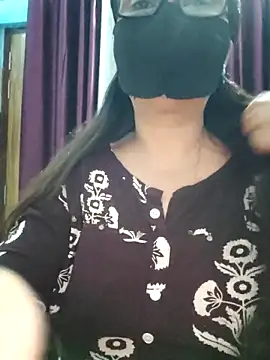 Aishwaryaa 69 online show from 09/22/25, 10:10