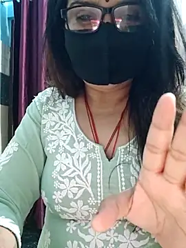 Aishwaryaa 69 online show from 02/27/26, 07:30