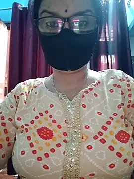 Aishwaryaa 69 online show from 09/29/25, 07:37