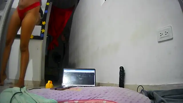 Snapshot of liam-65 chatting on 02/11/26, 01:44 liam-65 online show from 02/11/26, 01:44