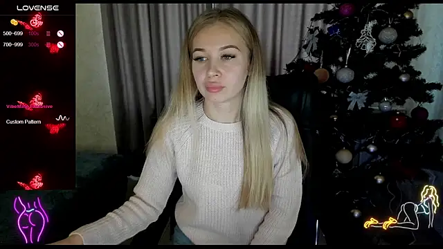  NigoNika online show from 12/23/25, 09:08