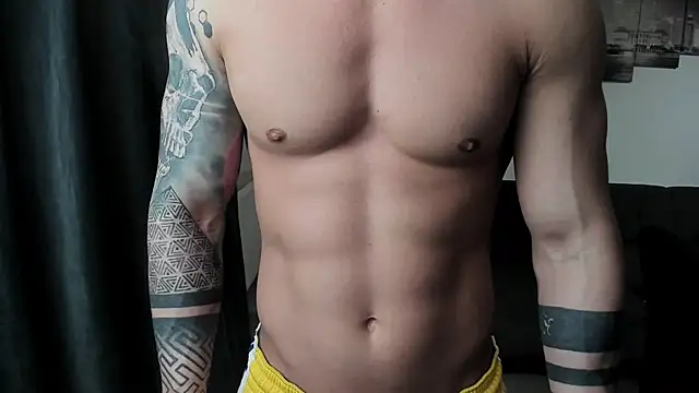 Richarddarell1 online show from 04/02/26, 05:47