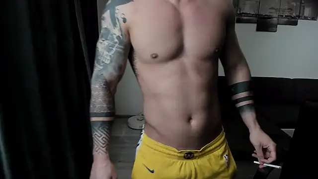 Richarddarell1 online show from 12/20/25, 06:16