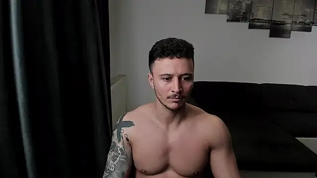 Richarddarell1 online show from 05/10/26, 04:49