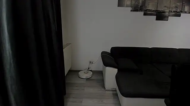 Richarddarell1 online show from 12/23/25, 06:02