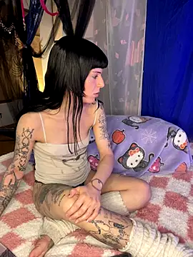 giuli zerozero online show from 12/02/25, 08:21