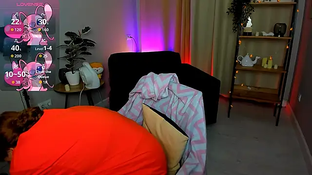 Cassie xKiss online show from 11/25/25, 05:08