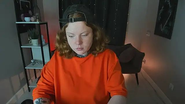Cassie xKiss online show from 10/15/25, 08:39