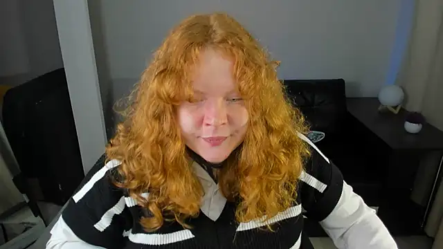 Snapshot of Cassie_xKiss chatting on 06/19/26, 08:14 Cassie xKiss online show from 06/19/26, 08:14