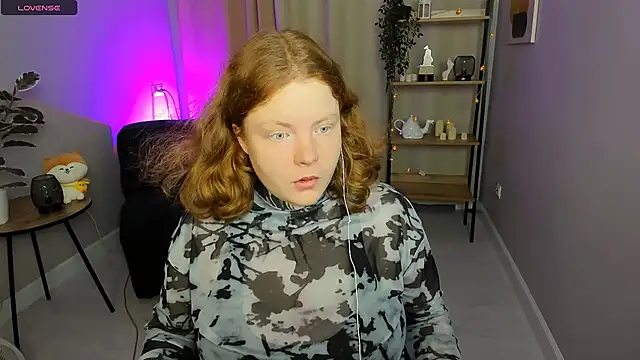 Cassie xKiss online show from 11/11/25, 08:47