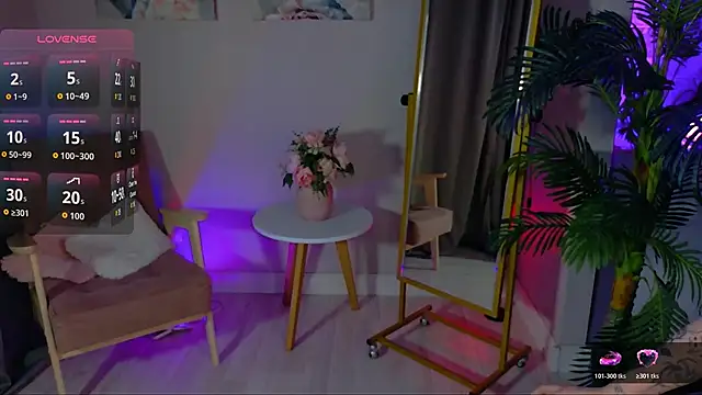 Snapshot of Cassie_xKiss chatting on 06/30/26, 08:31 Cassie xKiss online show from 06/30/26, 08:31