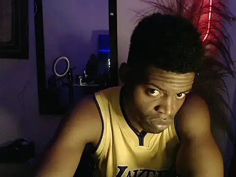 Snapshot of elnigga21 chatting on 04/11/26, 11:58 elnigga21 online show from 04/11/26, 11:58