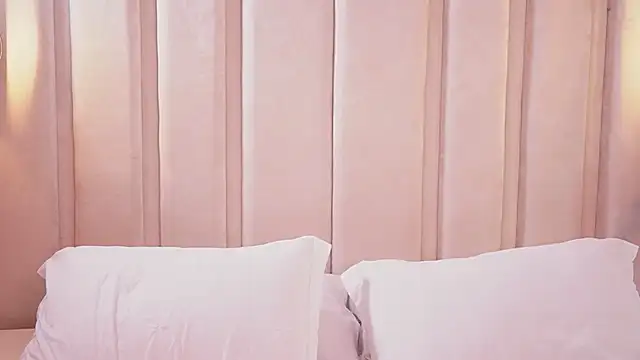 bonniekim  online show from 12/19/25, 03:10