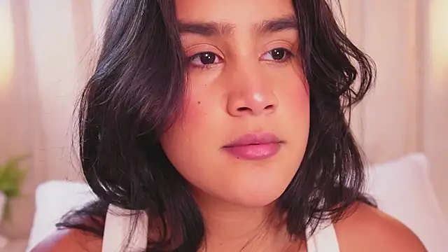 bonniekim  online show from 11/02/25, 09:53