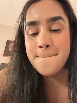 bonniekim  online show from 09/20/25, 12:48