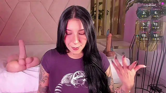 Leiaa  online show from 06/26/26, 05:02