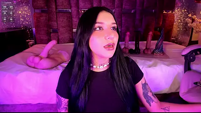 Leiaa  online show from 05/21/26, 06:22