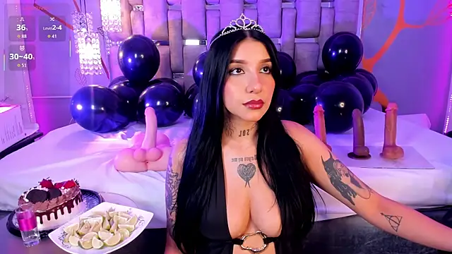 Leiaa  online show from 11/13/25, 05:00