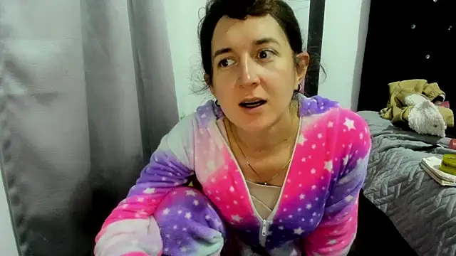 Sweet-Suck69 online show from 03/15/26, 12:28