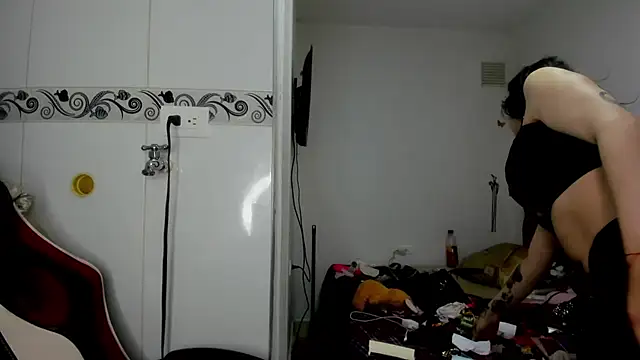 Sweet-Suck69 online show from 07/14/26, 03:11